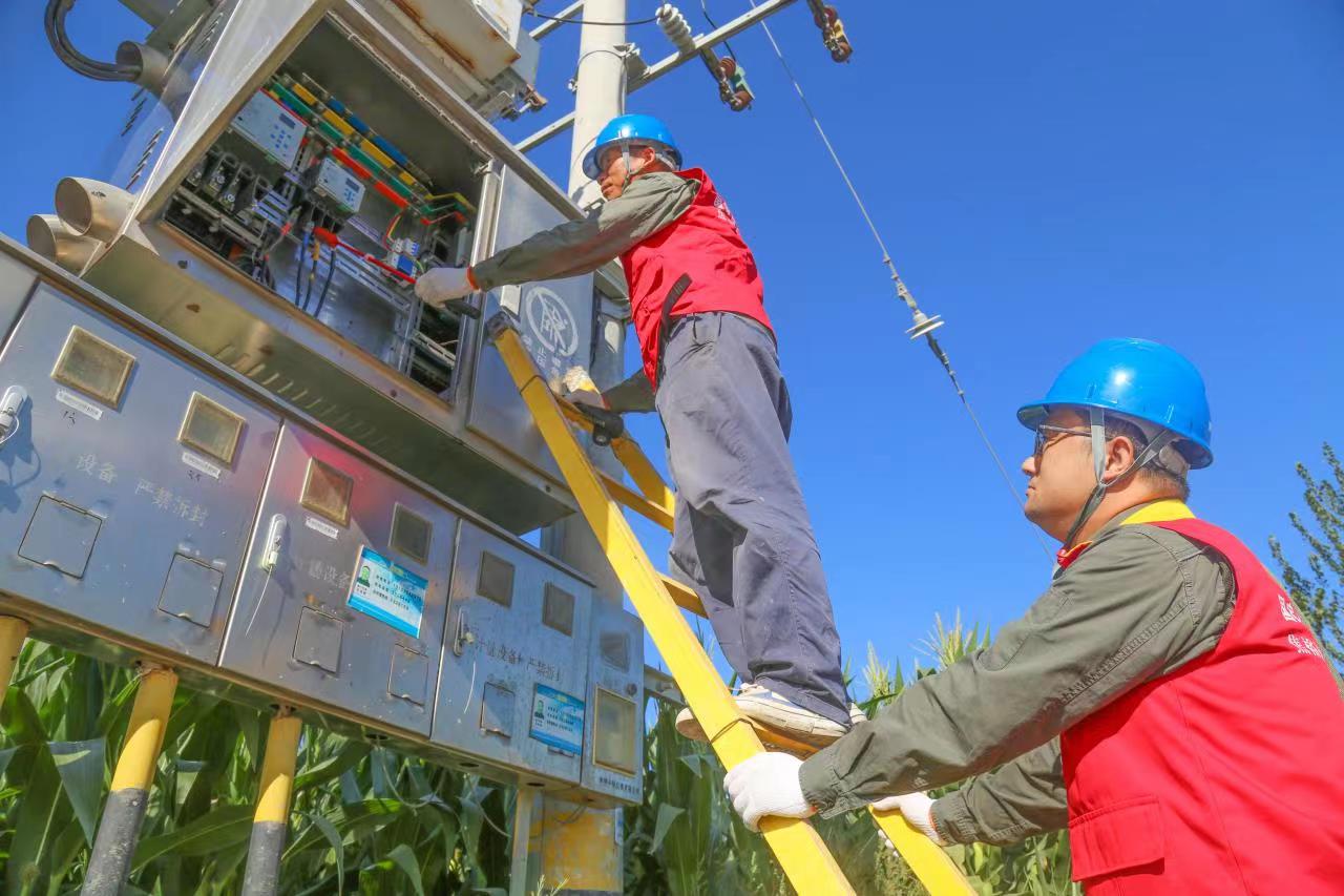 “新乡市电力复苏，温馨光明重现”